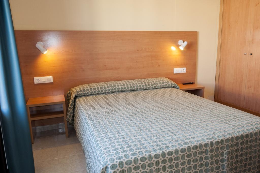 Hotel Madrid Ciutadella  Kültér fotó
